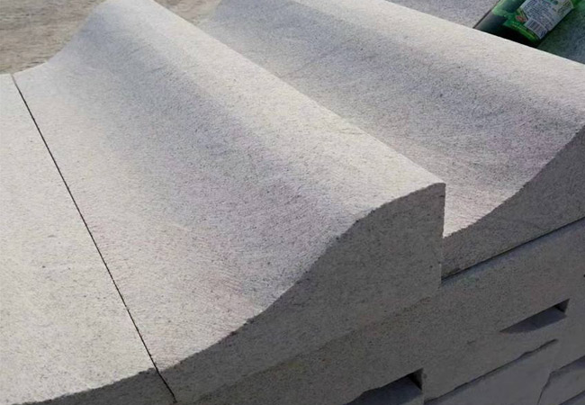 干挂石材让别墅外墙焕然一新