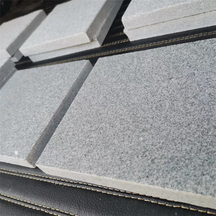 别墅外墙新选择:干挂石材的独特效果(图6) 别墅外墙新选择:干挂石材的独特效果(图6)